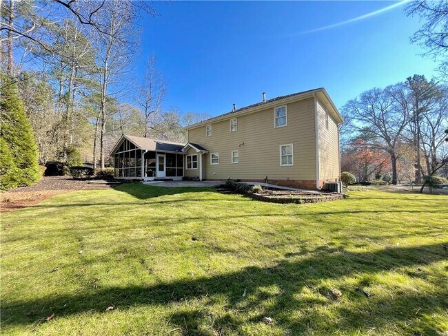 Building Photo - 2395 Brownstone Ct NE