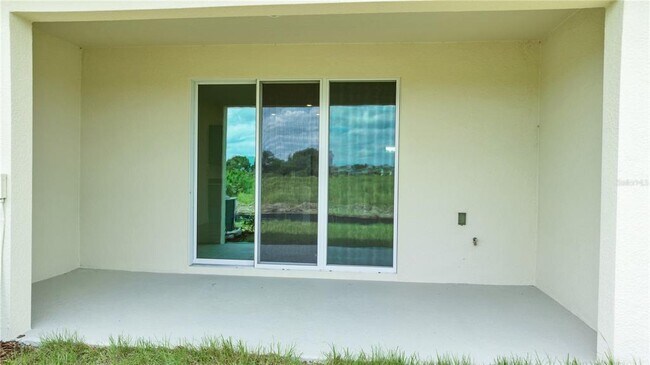Building Photo - 2266 Tay Wes Dr