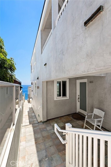 Building Photo - 1055 Gaviota Dr