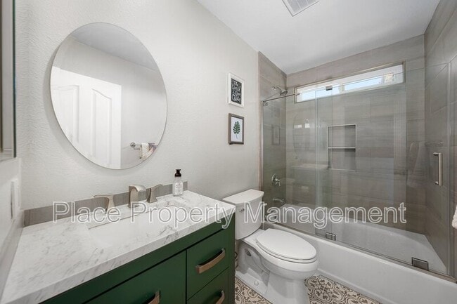 Building Photo - 2108 Boulders Rd