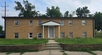 Building Photo - Charming 1-Bedroom Apartment in a Quaint Small Town!