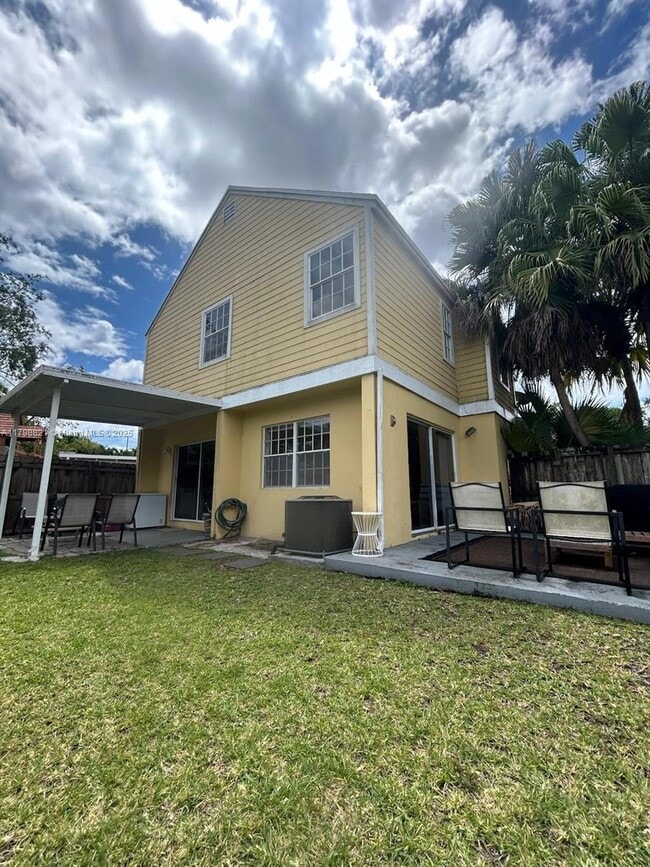 Building Photo - 11737 SW 116th Terrace
