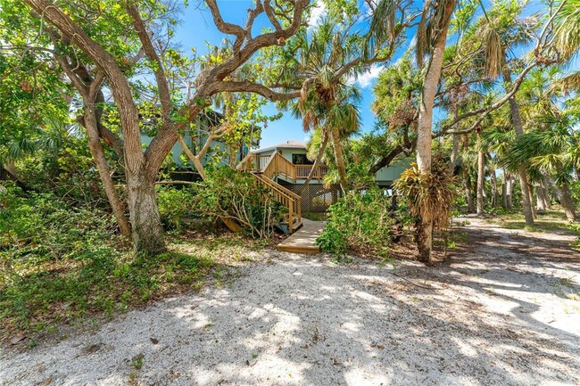 Building Photo - 6580 Manasota Key Rd