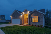 Building Photo - 126 Amick Wy