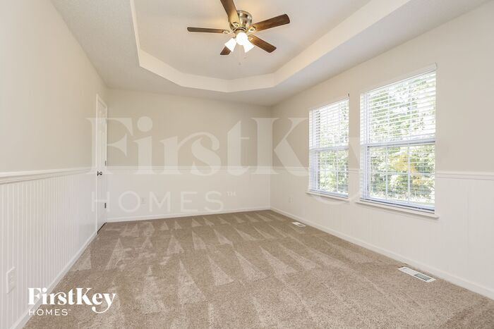 Building Photo - 103 Meadowbrook Dr