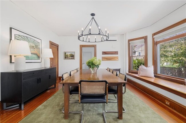 Building Photo - 14 Greenough Pl