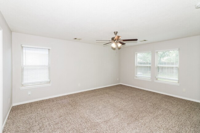 Building Photo - 15315 Harris Canyon Ln