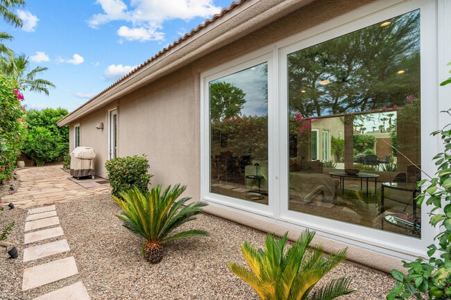 Building Photo - 78900 Rio Seco