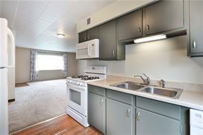 Building Photo - 7206 Pine Way