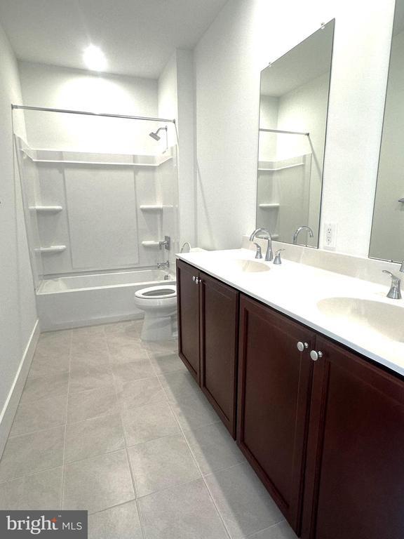 Building Photo - 18208 Donatello Dr