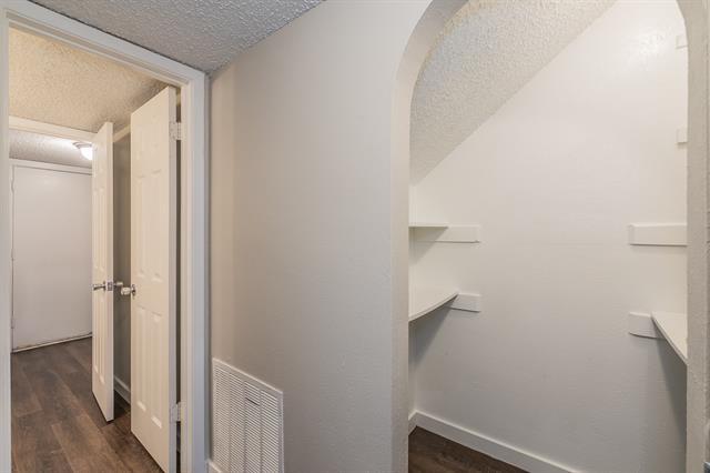 Building Photo - 1762 Belshire Ct