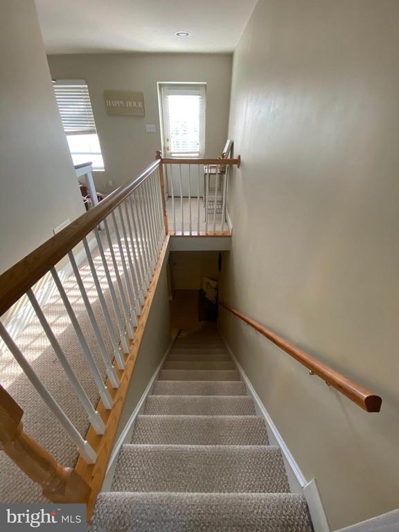 Building Photo - 1444 S Charles St