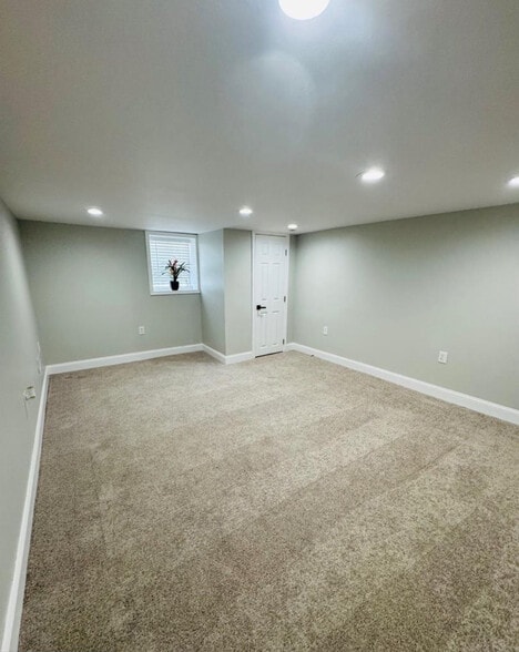 Basement bedroom - 1402 W Saratoga St