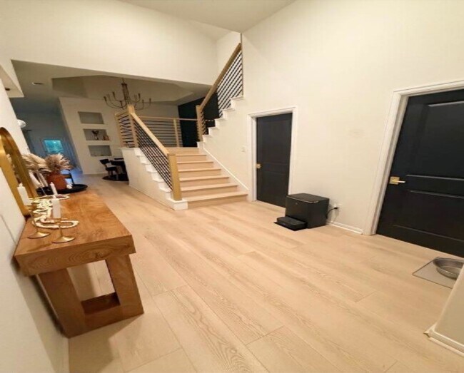Building Photo - 23609 Zinfandel Dr