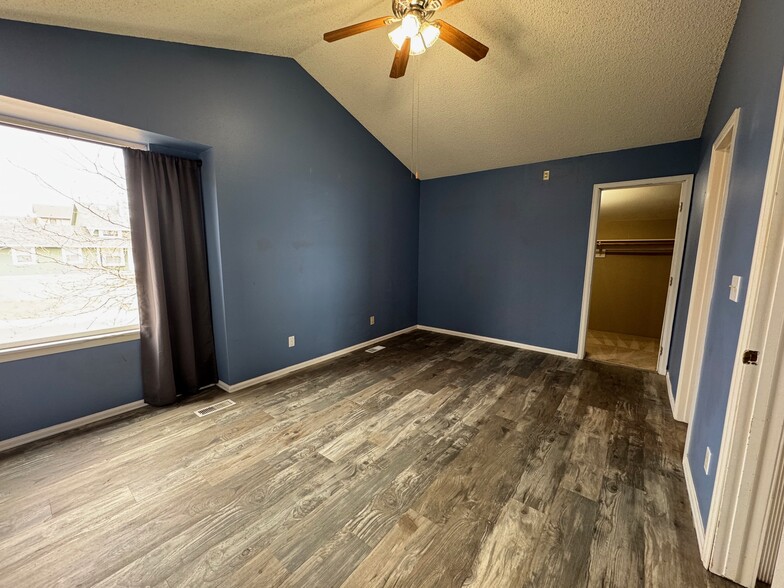 Upstairs Master Bedroom - 7504 Liberty Bell Dr