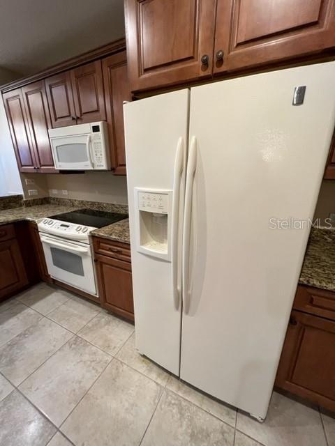 Building Photo - 7710 Lake Vista Ct