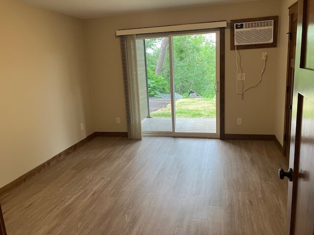 Building Photo - 618 E Grand Ave