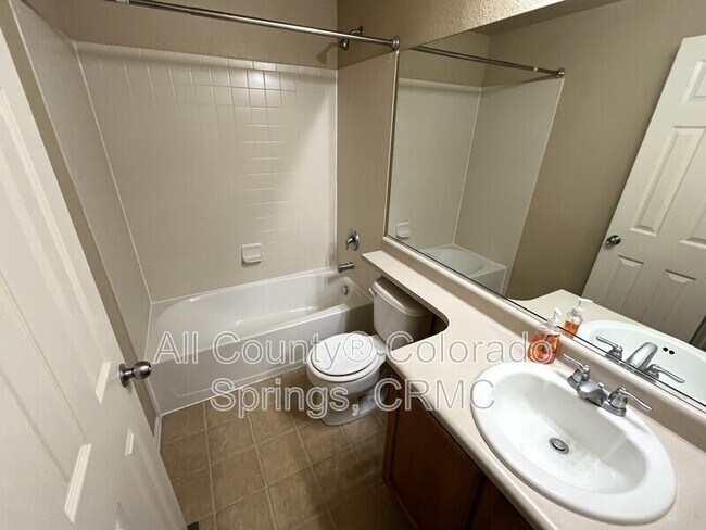 Building Photo - 7803 Guinness Way