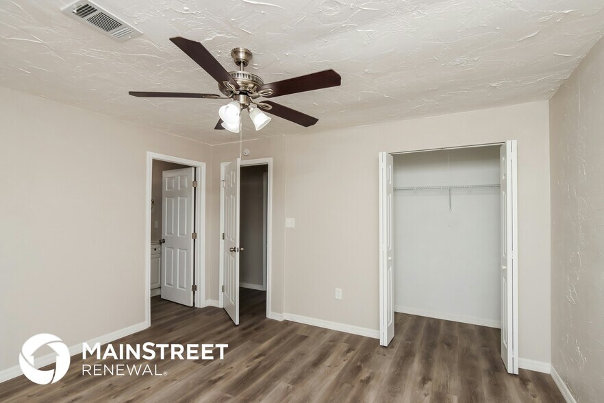Building Photo - 674 Altamira St NW