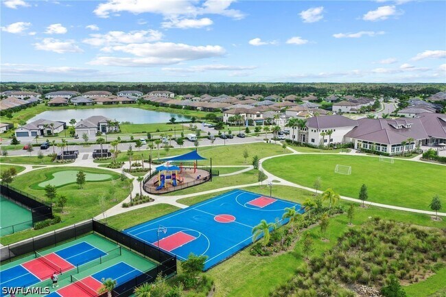 Building Photo - 14236 Pine Lodge Ln