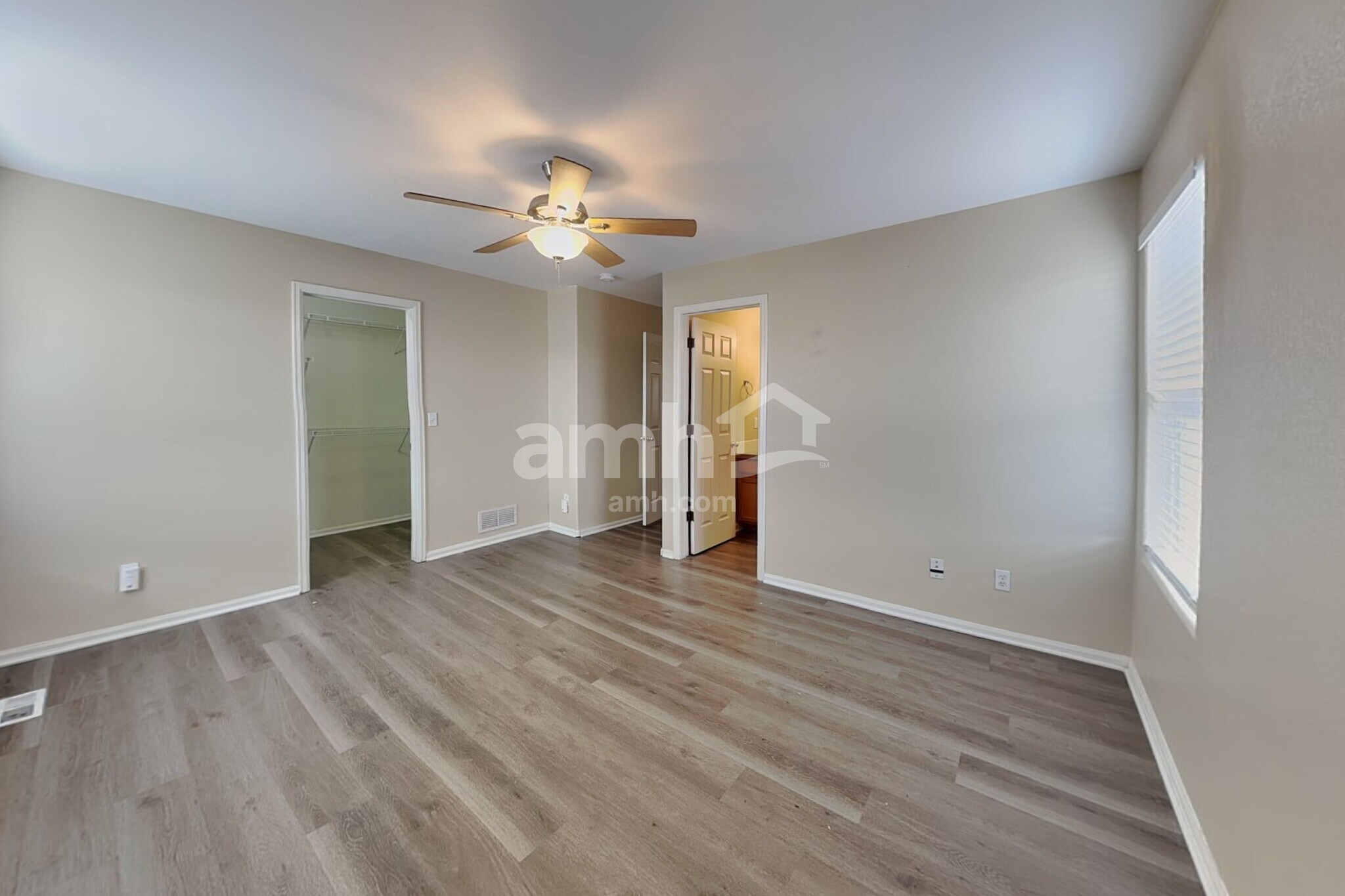 Building Photo - 3009 Armadillo Ct