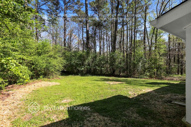 Building Photo - 6583 Swift Creek Rd