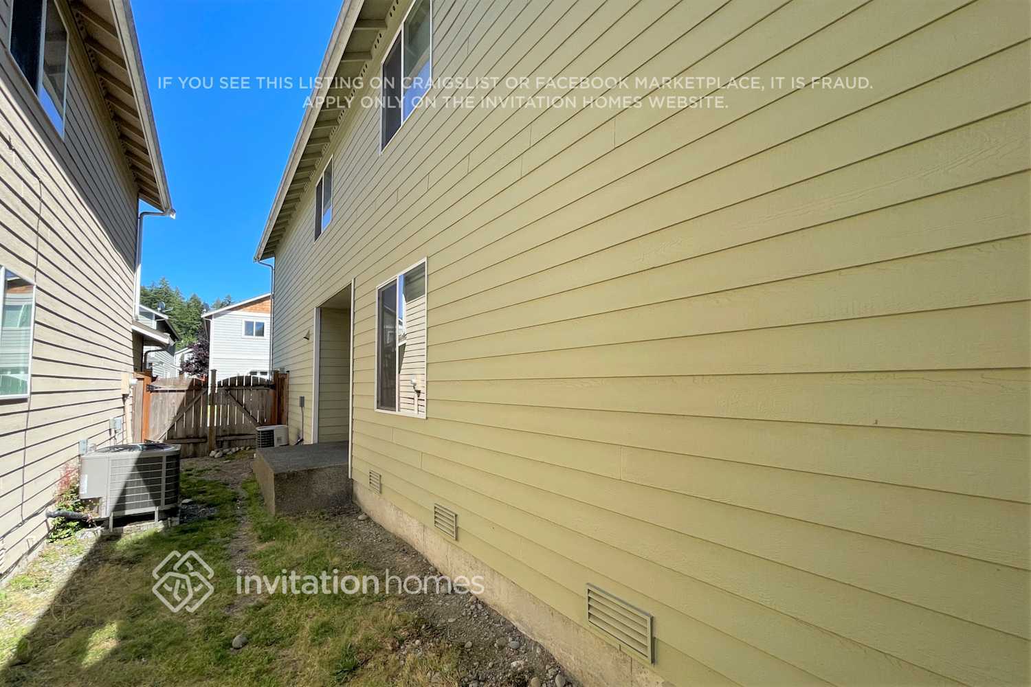 Building Photo - 18133 96th Ave E