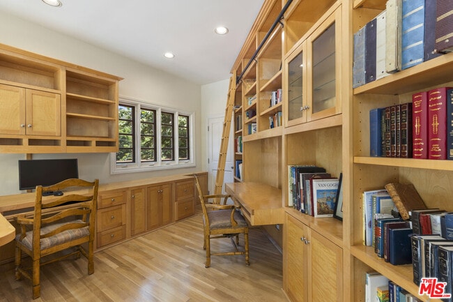 Building Photo - 3265 Mandeville Canyon Rd