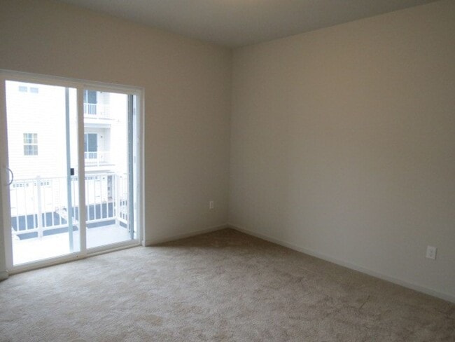 Building Photo - Pennsburg Beautiful 2 Bedroom 1.5 bath Tow...