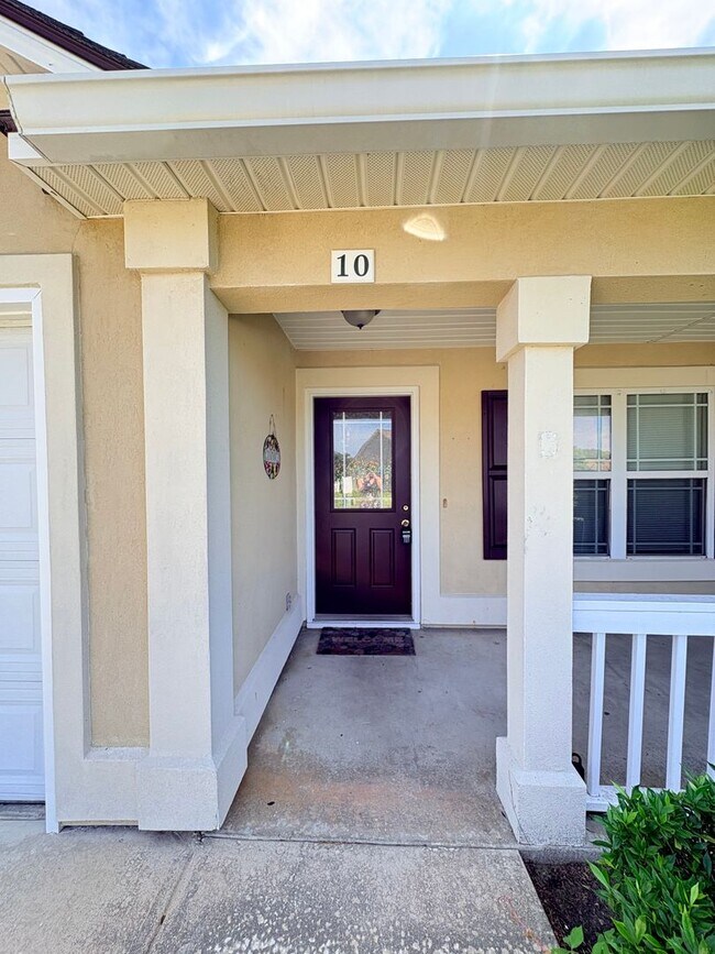 Building Photo - 10 Broadland Cir