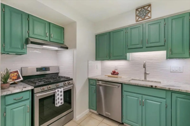 Building Photo - 504 Springbrook Cir