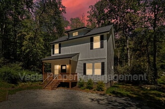 Building Photo - 882 Wash Freeman Rd