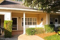 Building Photo - 182 Peppertree Crossing Ave