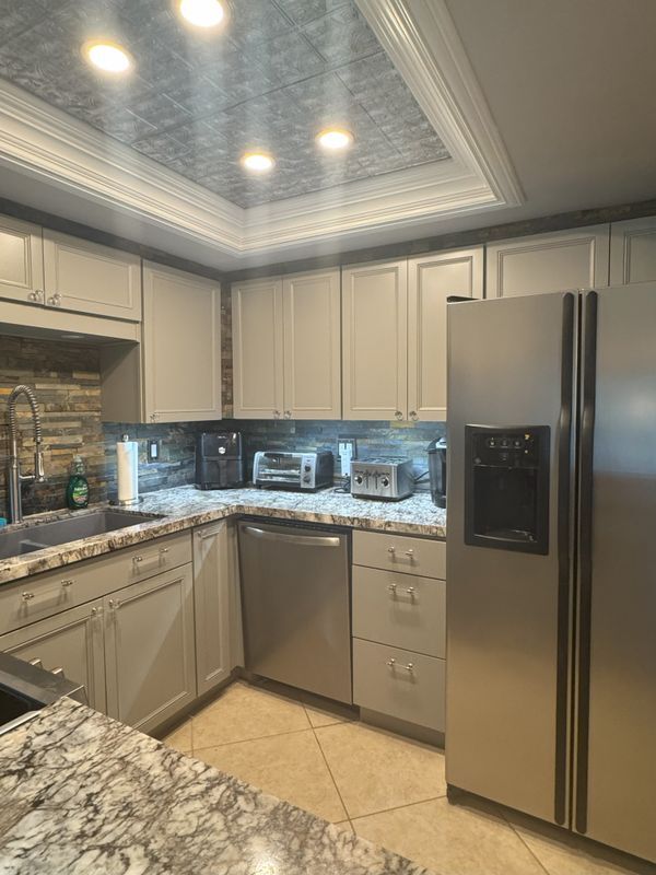 Building Photo - 44265 E Sundown Crest Dr