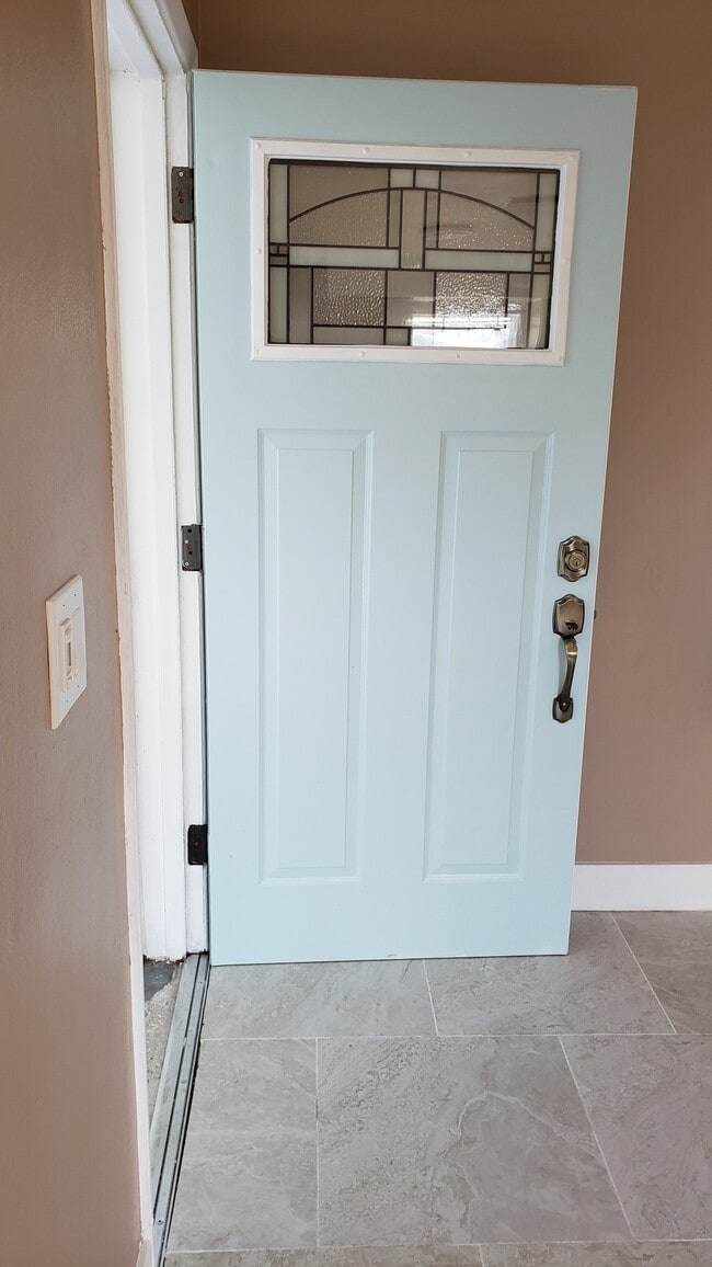 Building Photo - 651 16th St NW