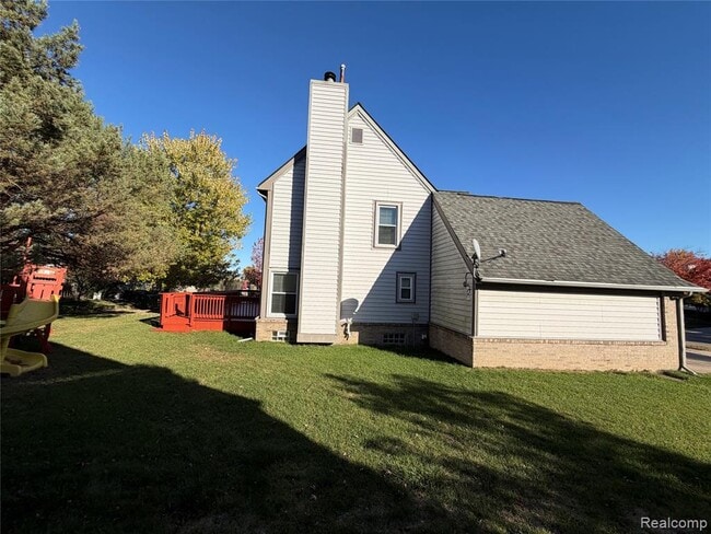 Building Photo - 39588 Squire Rd