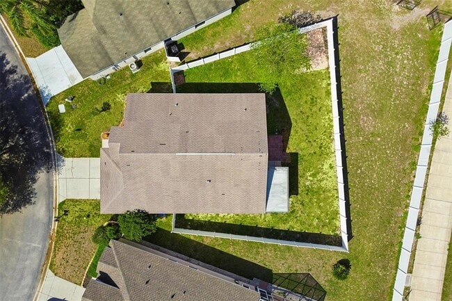 Building Photo - 7904 Floradora Dr