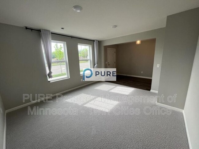 Building Photo - 1159 Farrier Rd