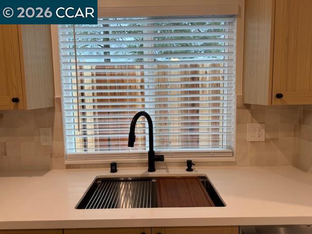 Building Photo - 311 Lampasas Ave