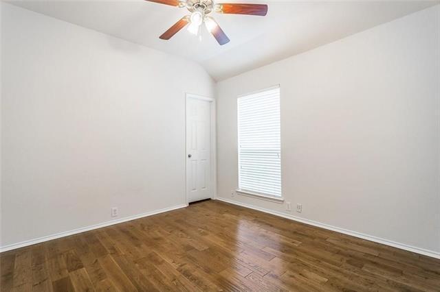 Building Photo - 2453 Cimmaron Dr