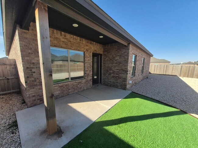 Building Photo - Stonewood Beauty