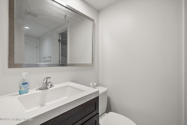 Building Photo - 7008 Foxcroft Pl