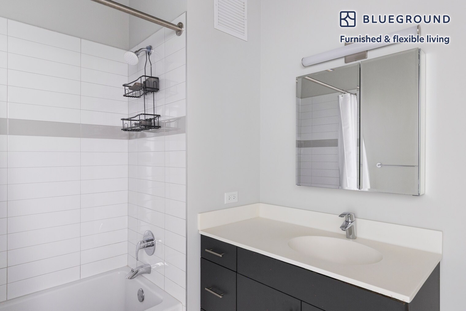 Building Photo - 60 E Randolph St