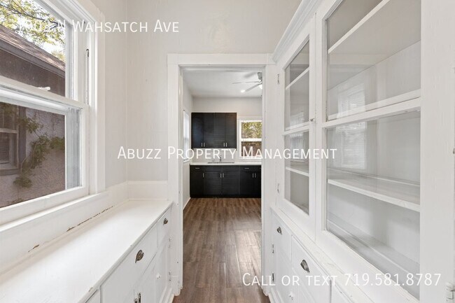 Building Photo - 1003 N Wahsatch Ave