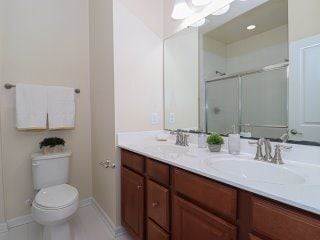 Building Photo - 7721 Duncannon Ln