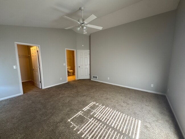 Building Photo - 7416 Chucks Way