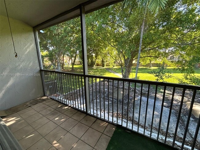 Building Photo - 11047 SW 154th Ct