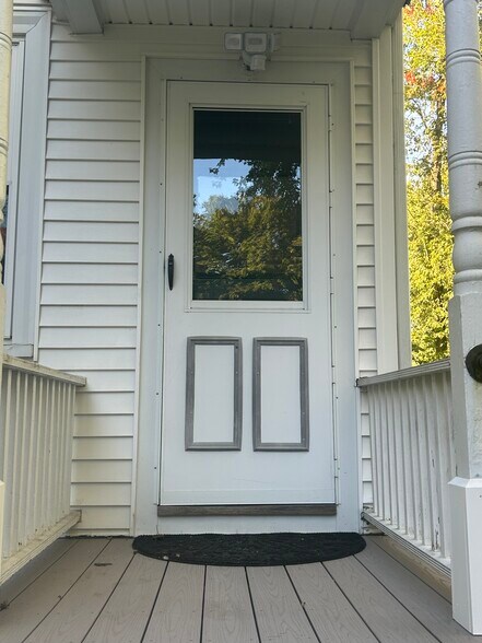 Building Photo - 30 Goldsmith St