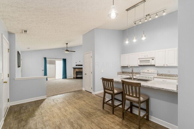 Building Photo - 5179 Mantua Dr