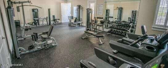 Building Photo - 1455 Isabella Dr